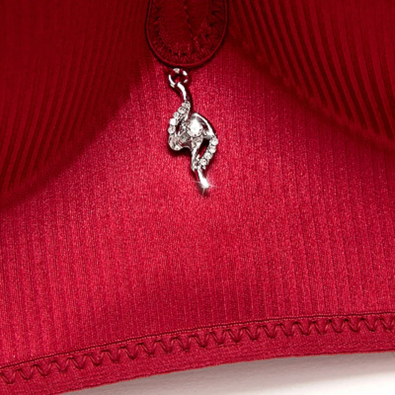 

DeRuiLaDy Fashion New Seamless Bra Massage Gather Adjustable Women Bra Seamless Wire Free Underwear Sexy Push Up Bra Lingerie