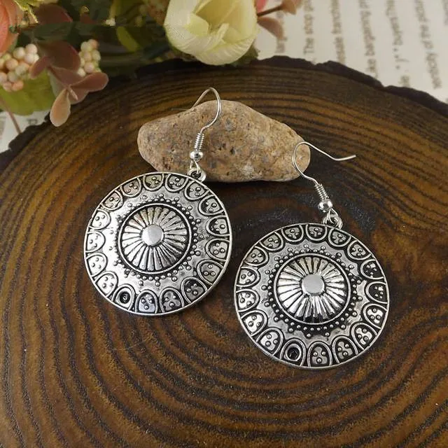 

New Tibetan silver Metal Statement Big Dangle Earrings For Women Fashion Long Earring Jewelry Accessories Bohemia Retro Ethnic