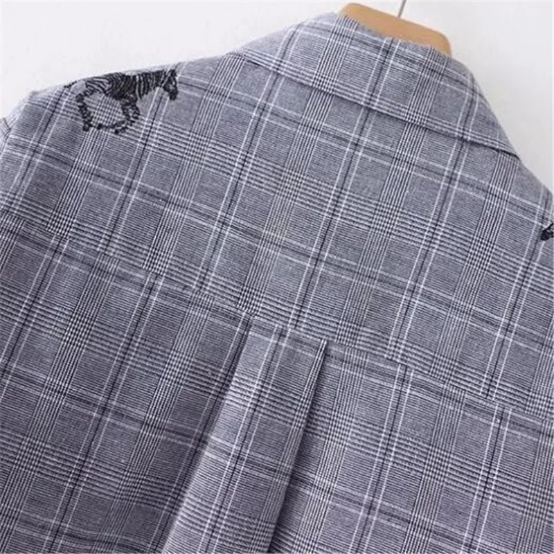 horse embroidery blouse women tops plaid shirt blouses 2018 loose long sleeve top shirts body chemise femme blusa |