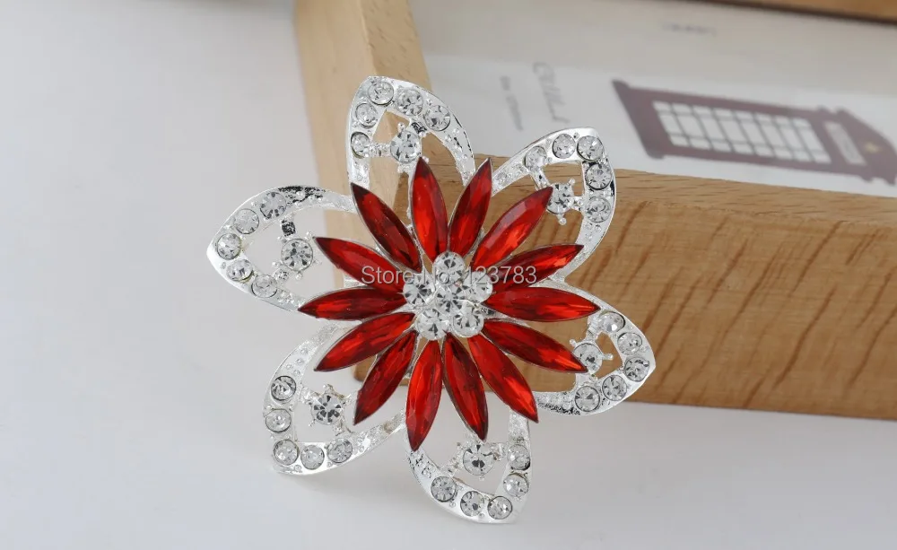 Новинка 2017 модная Нежная брошь из горного хрусталя полимерное серебряное