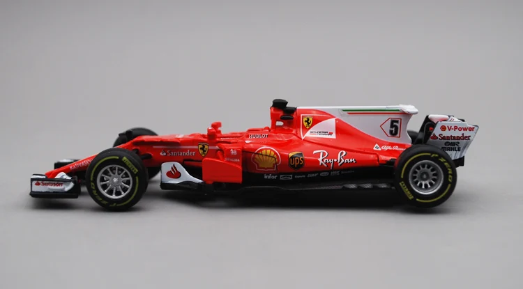 Модель гоночного автомобиля Bimei Gao 1:43 SF70 H F1 модель KIMI 7 Vettel 5 для Ferrari|Статуэтки и