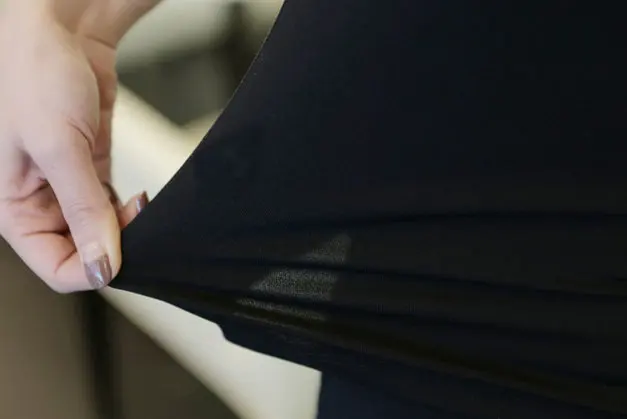 Сохранять Спокойствие и Летать На Самолете Женщин женская Мода Fit Футболка