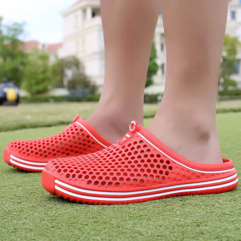 2018 Couple outdoor Sandals Eva Clogs Shoes mens Croc Summer Sandalias Lover Black White Beach Garden women Nest shoes | Спорт и