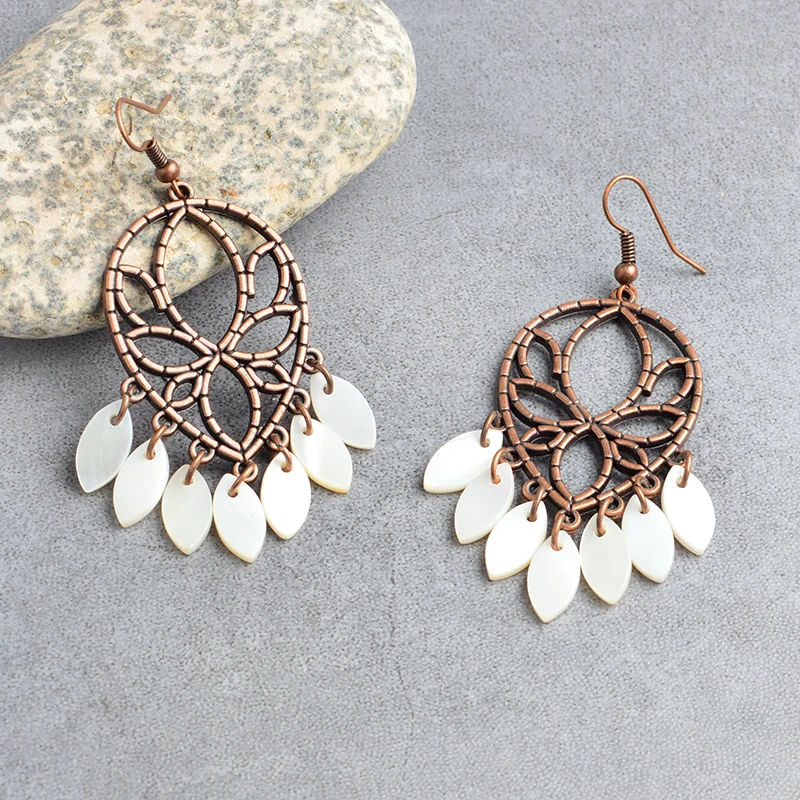 

Hollow Flower-shaped Drop Earrings Fashion Ethnic Metal Bronze Dangles Shell Women Earrings Ear Jewelry for wedding party Gift