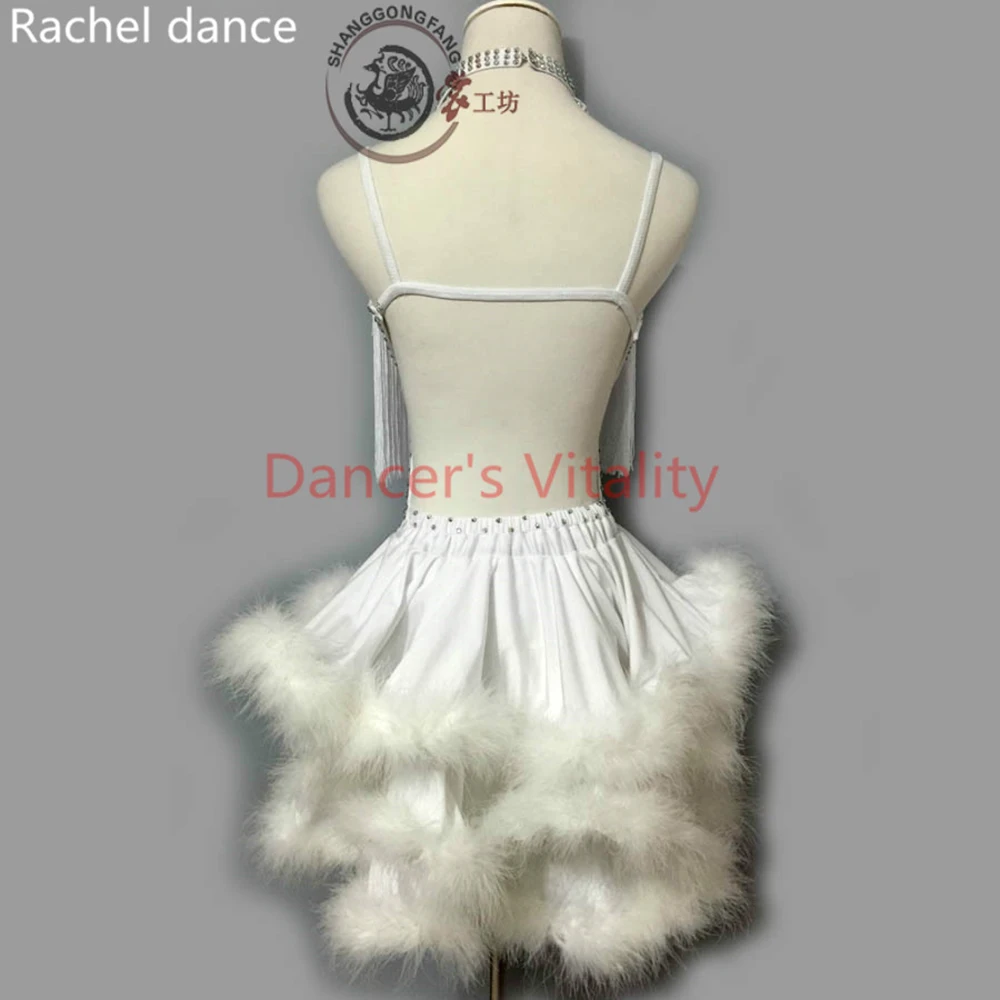 

2017 Elegant Latin Dance Dress Women Girls Harness Back Opening Salsa Samba Tango Ballroom Competition Stage Latin Dance Costume
