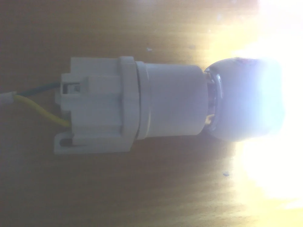 

G24q to E26 E27 lamp base adapter GX24q-4 light bulb socket converter 100pcs per lot By DHL/Fedex FREE SHIPPING