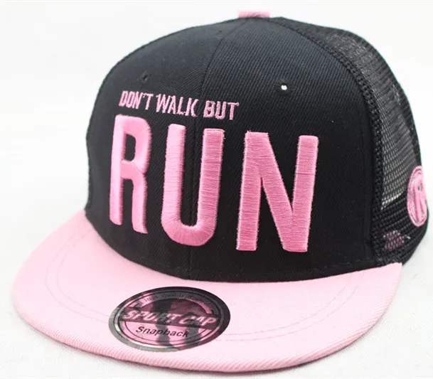 Детские бейсболки с сетчатым верхом Unisex Kids Mesh Snapback Hats Children Letter RUN Embroidery Baseball Cap Hip Hop Sun Boys Girls Summer Cool Caps.