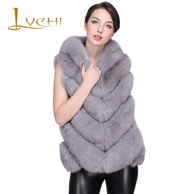 Женское пальто с капюшоном LVCHI белое черное облегающее кроличьим мехом на зиму 2019