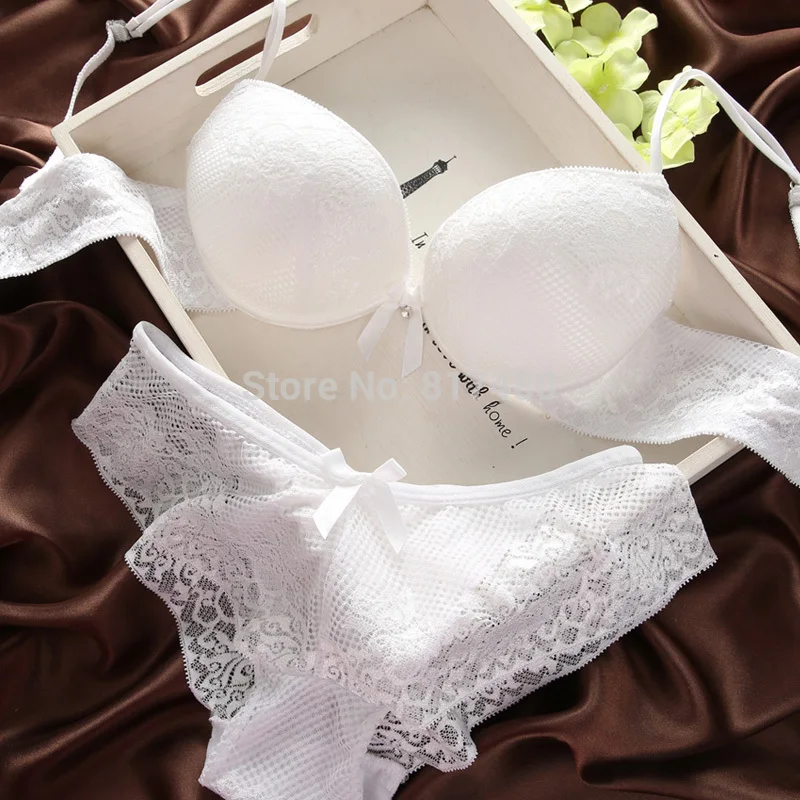 Fashion fashion lace sexy thin deep V-neck push up underwear hot-selling vintage solid color bra set | Женская одежда