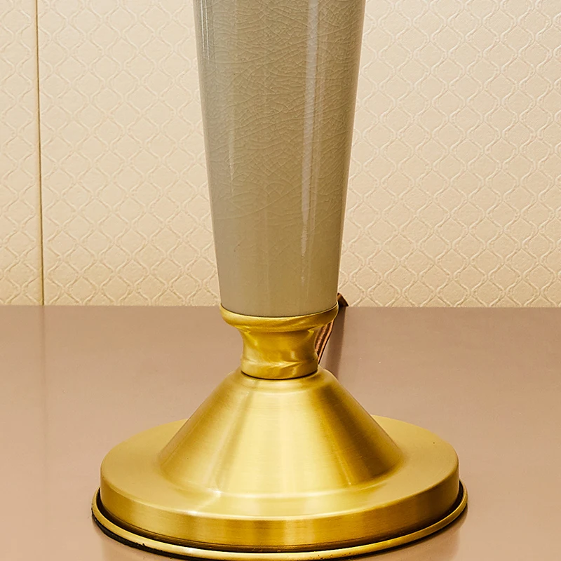 American Style Ceramic Table Lamps For Living Room Copper Table Lamps Light Green Table Lamps Home Decor Vase Shape Table Lamps