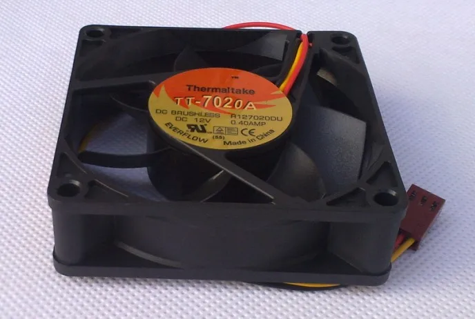 Новый TT 7020A 7 см 3PIN шарикоподшипник 12V 0.40A или контроля температуры ШИМ 0.20A