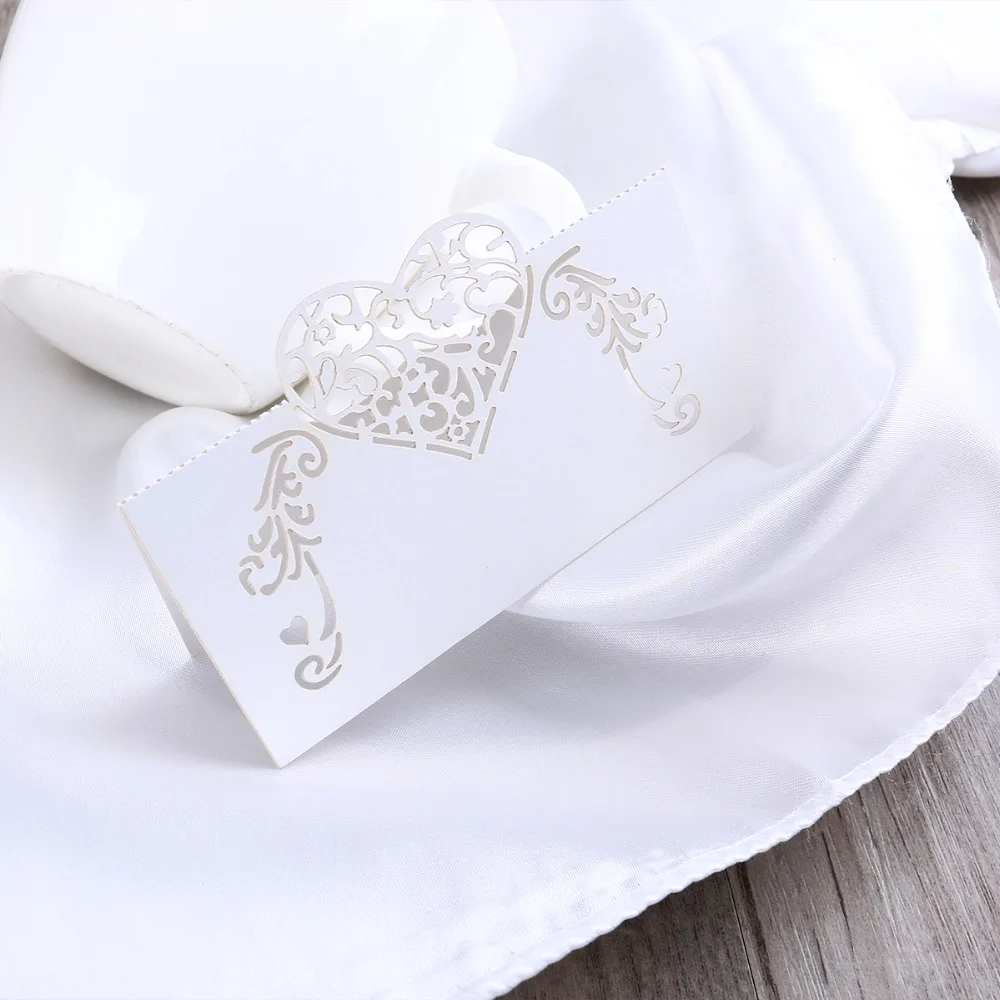 50pcs Cut Heart Shape Table Name Card Place Wedding Party Decoration Favor |