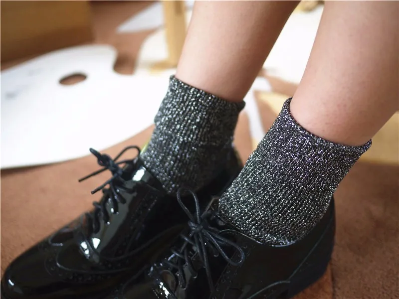 Высококачественные модные блестящие носки с люрексом сезон осень зима