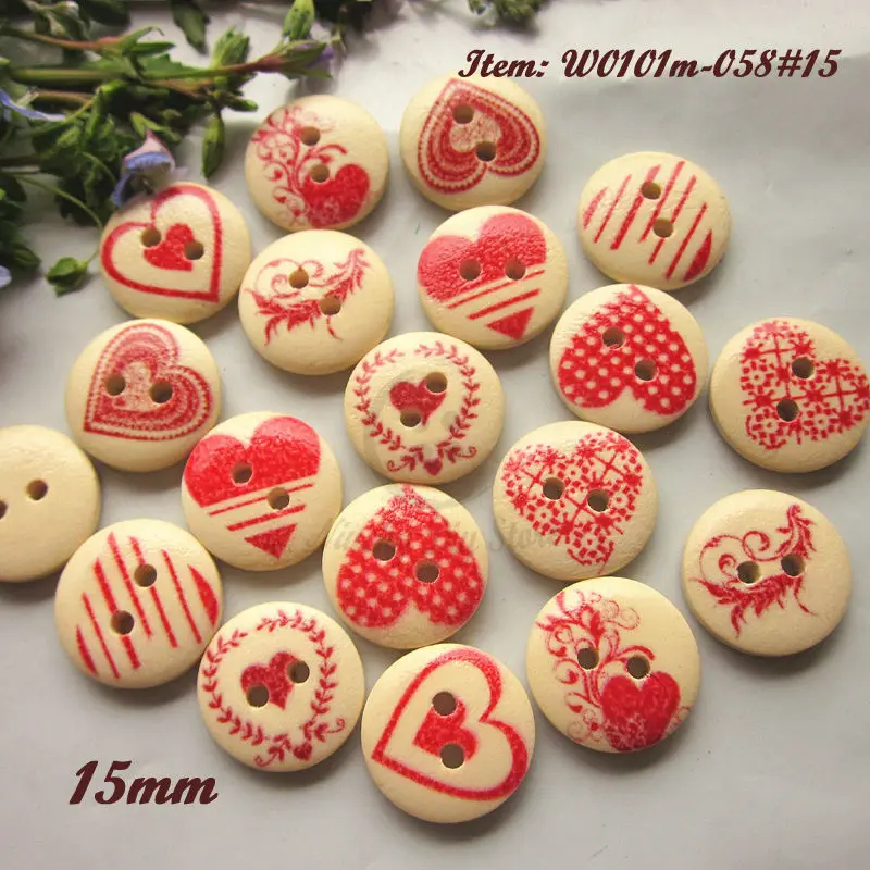 Декоративные деревянные пуговицы с красным сердечком 2 отверстия 15/20 мм 100 / 50 шт. |