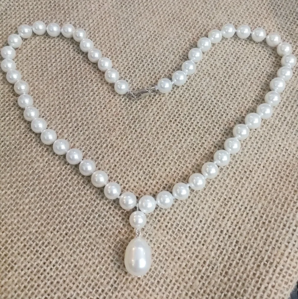 

Женское ювелирное ожерелье 10 мм, круглый шарик из бисера, яркий белый натуральный жемчуг южного моря, 15 мм, подвеска, ожерелье 18 дюймов 45 см