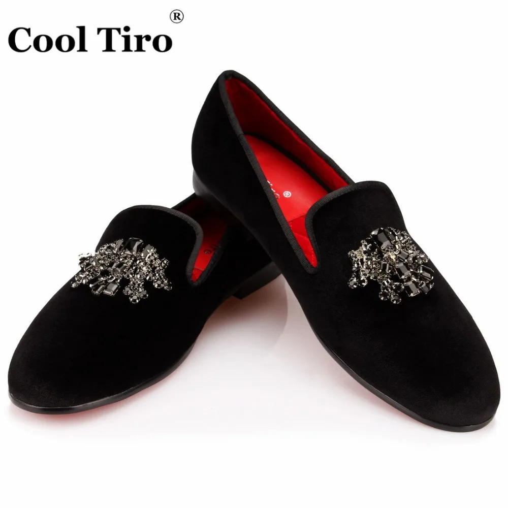 COOL TIRO/мужские лоферы; бархатная тапочка; Черные Мужские модельные туфли с кисточками и кристаллами; Туфли-слипоны; Роскошные вечерние и свадебные туфли на плоской подошве
