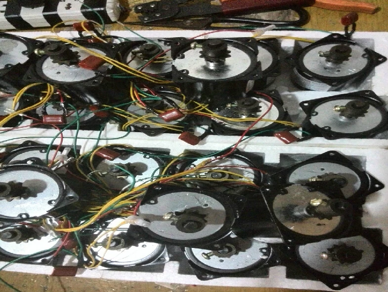 

Free shipping/Sausage machine / Taiwan hot dog machine / roast sausage machine dedicated accessories motor gear