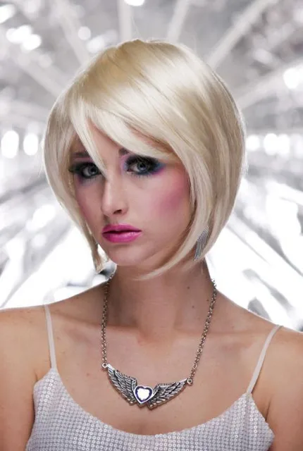 blonde short wig
