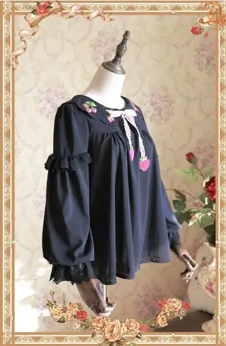 Женская шифоновая блузка белая Свободная с длинным рукавом и вышивкой клубники