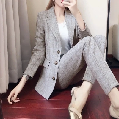 Костюм в клетку Женский костюм на весну и осень новинка 2018 модные облегающие