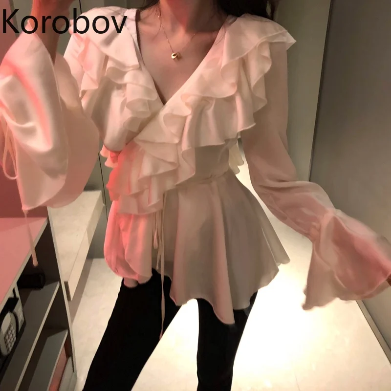 Korobov с v-образным вырезом оборками на шнуровке тонкая женская блузка расклешенная