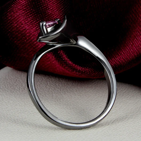 Золотое кольцо наивысшего качества со змеиным розовым CZ кристаллом Черное