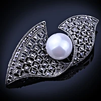 black gun plated imitated pearl leaf pins and brooches vintage rhinestone brooch for women