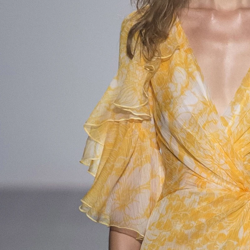 Женское платье с вышивкой и v образным вырезом ручной работы королевским