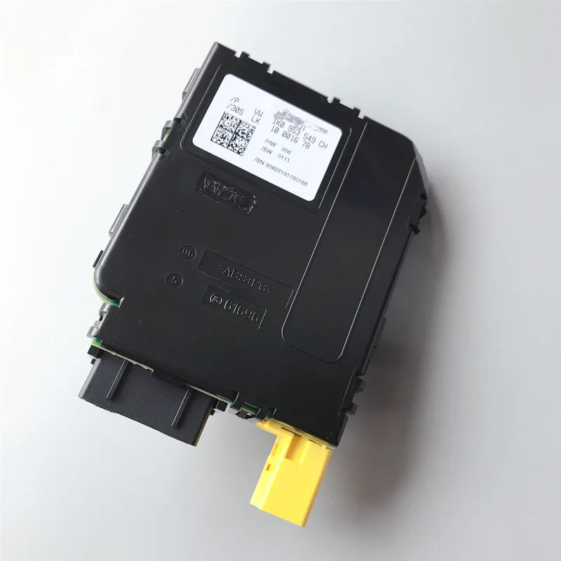 Модуль рулевого колеса (многофункциональная система круиз контроля) для Golf 6 1K0 953