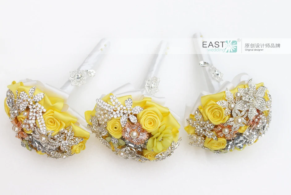 Yellow brooch bouquet bride holding flowers wedding decoration items mini Bride 's Bouquet Bridesmaid Flower | Свадьбы и