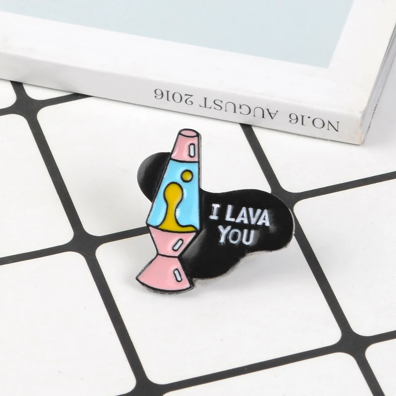 Я LAVA вы эмали штырь розовое нижнее белье с принтом lava лампа значок нагрудный знак