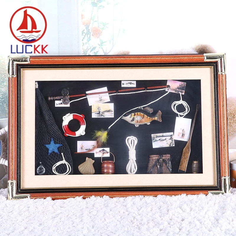 Настенная подвесная фоторамка LUCKK 60*40 с рыбкой в морском стиле деревянная