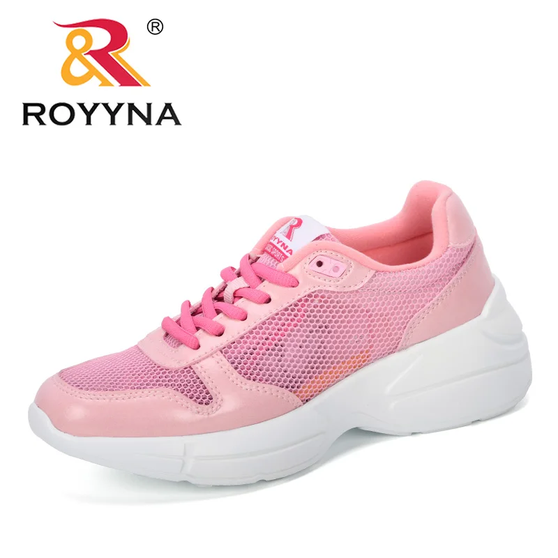 

ROYYNA, , , 2019