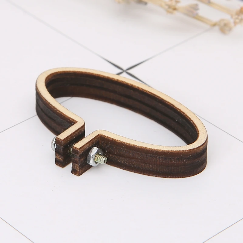 

Ellipse Wooden Frame Hand Cross Stitching Embroidery Hoop Jewelry DIY Crafts