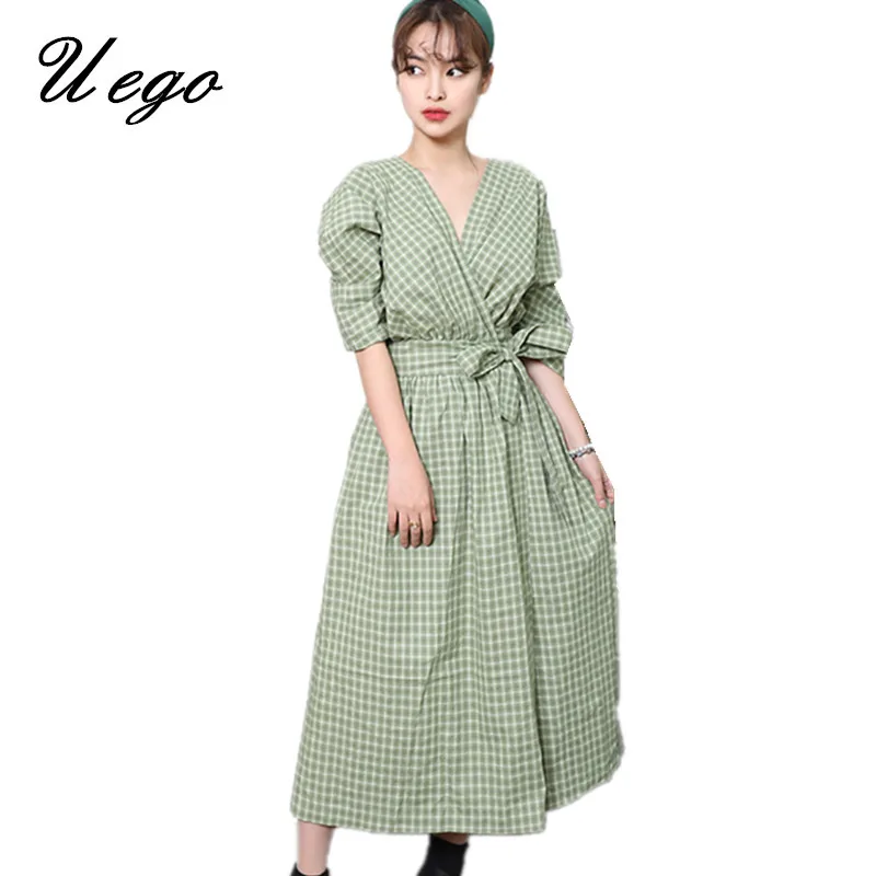 Летнее платье Uego из хлопка и льна с коротким рукавом модное клетчатое V образным