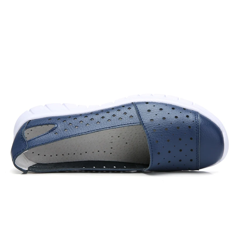 Туфли женские легкие на плоской подошве лоферы слипоны синие кроссовки для