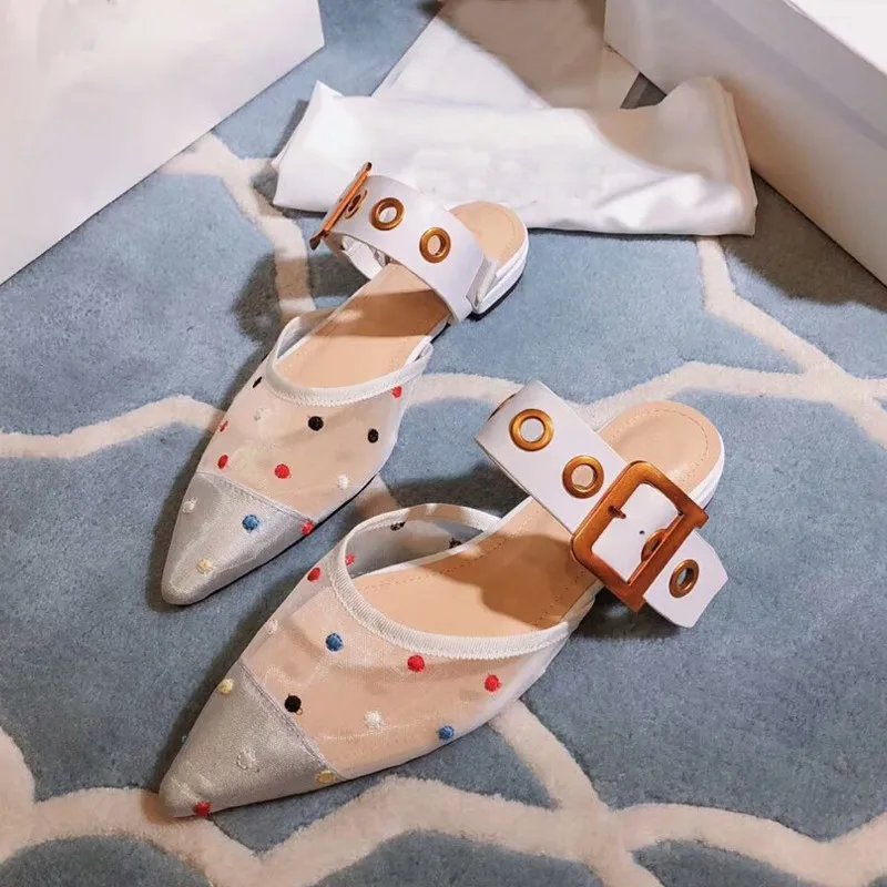 Женские тапочки с острым носком на низком каблуке разноцветные сетчатые