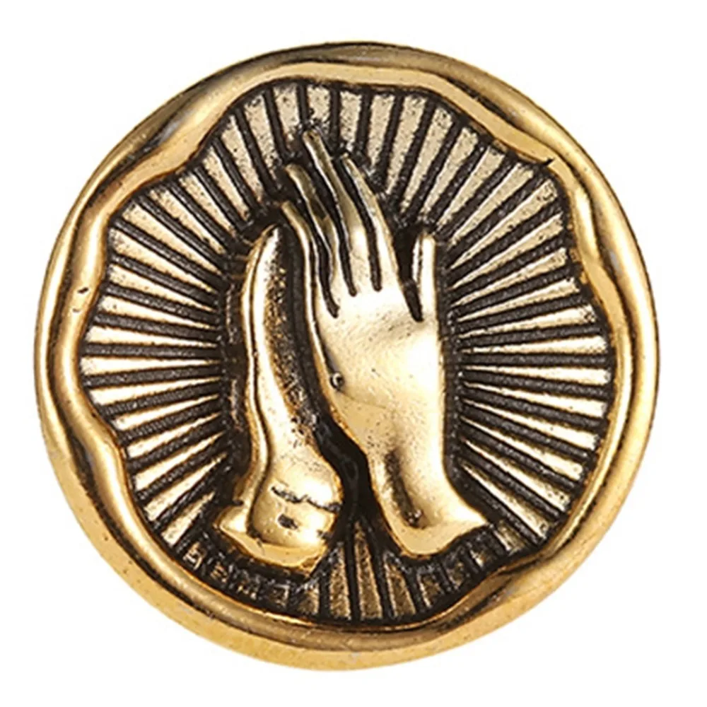 

Vintage Prayer Hand Brooches Badges For Women Men Christians Metal Lapel Pins Gothic Jewelry Gold Silver Color