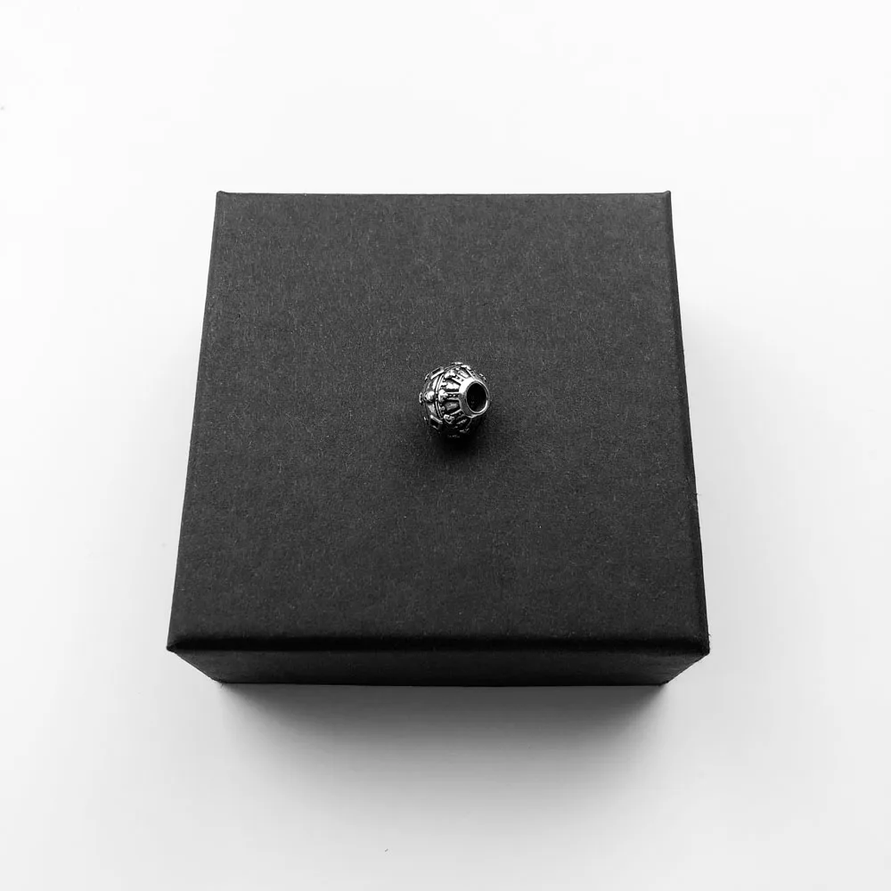 Бисер Королевский ORB Карма Европа 2019 Совершенно новая хорошая мода Корона Череп