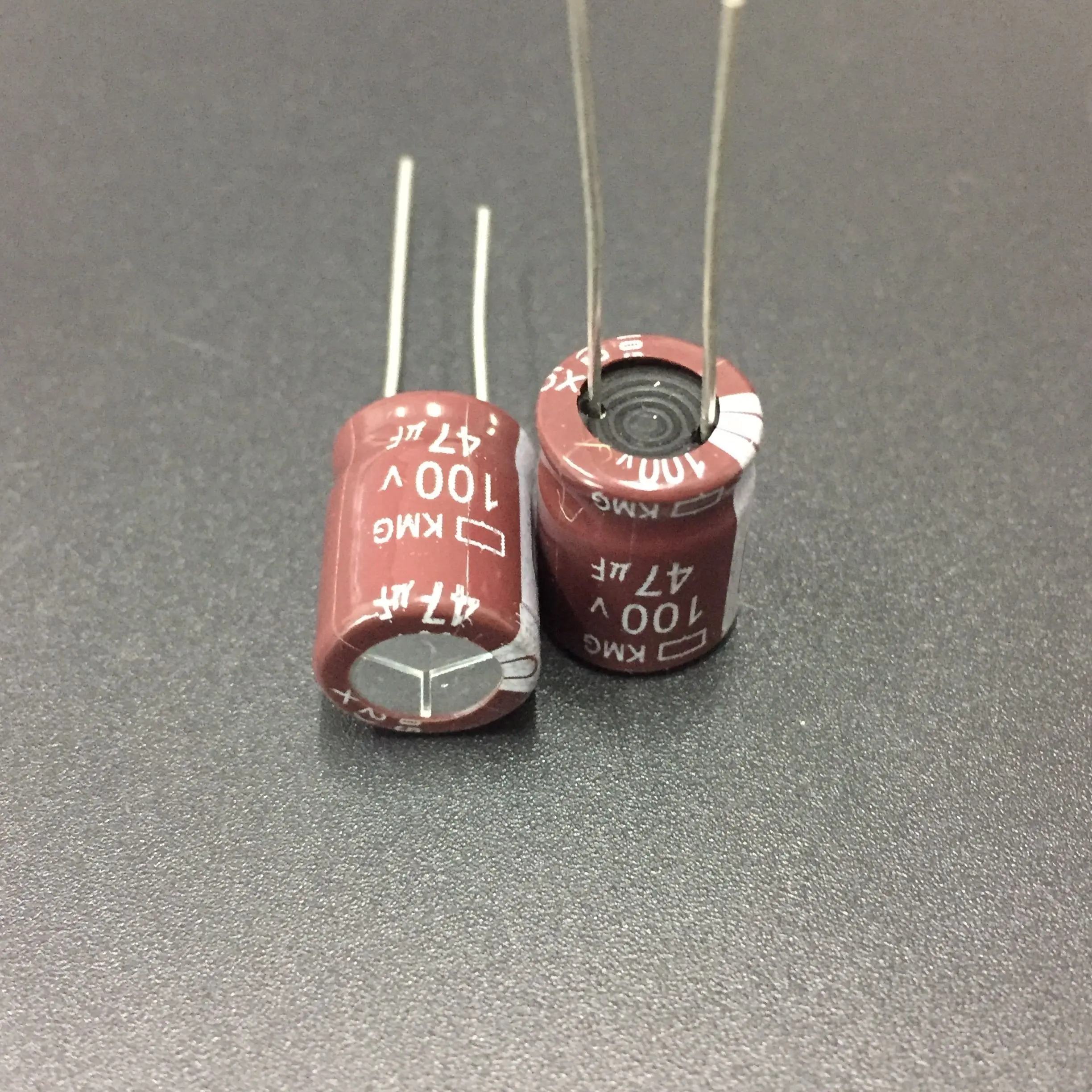 10 шт. 47 мкФ 100 в NIPPON Chemi Con NCC KMG Series 10x13 мм 100V47uF алюминиевый электролитический