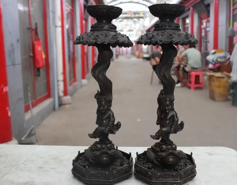 

Old China Royal Bronze Liu Hai Toad Candle Holder Candlestick Candler Pair