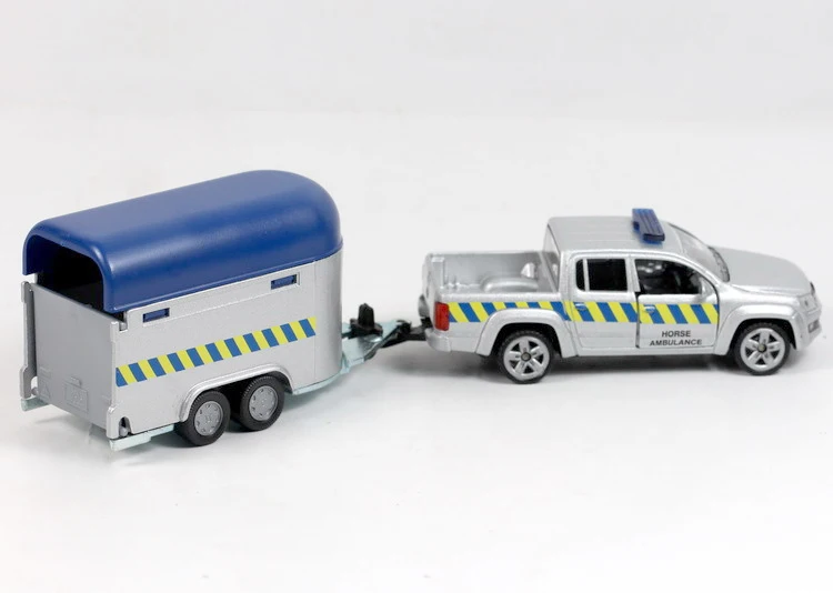 Siku 2310 vw Конюшни автомобиль с вагон для лошадей лошадь скорой помощи 1:55 сплава