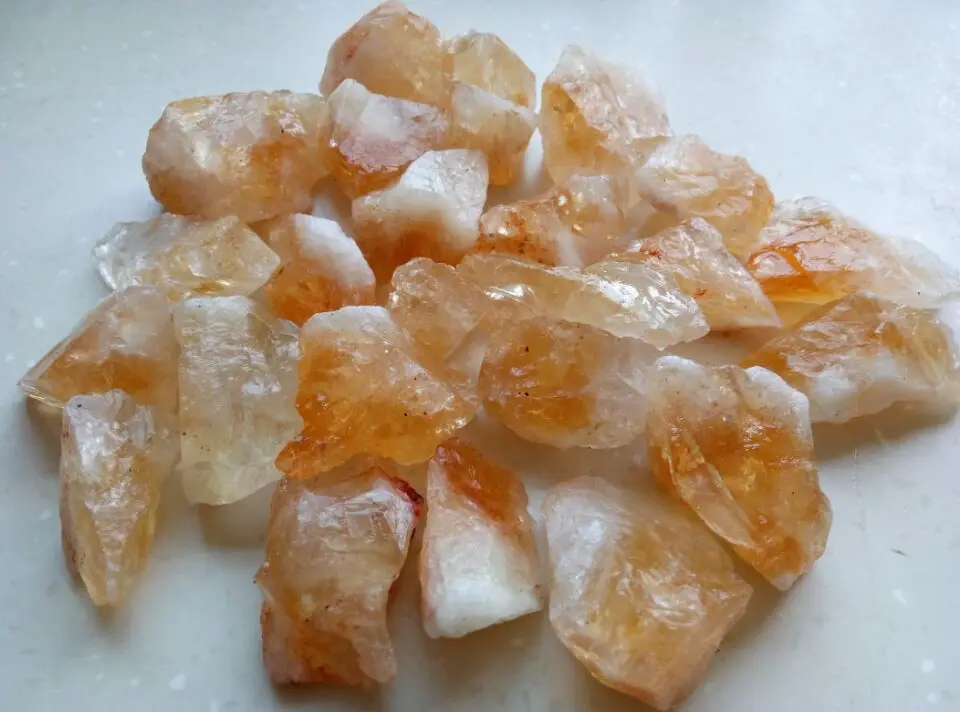 

1/4lb Big Particle Natural Brazilian Citrine Rough Raw Ore Ornament Aromatherapy Crystal Brazil Stones