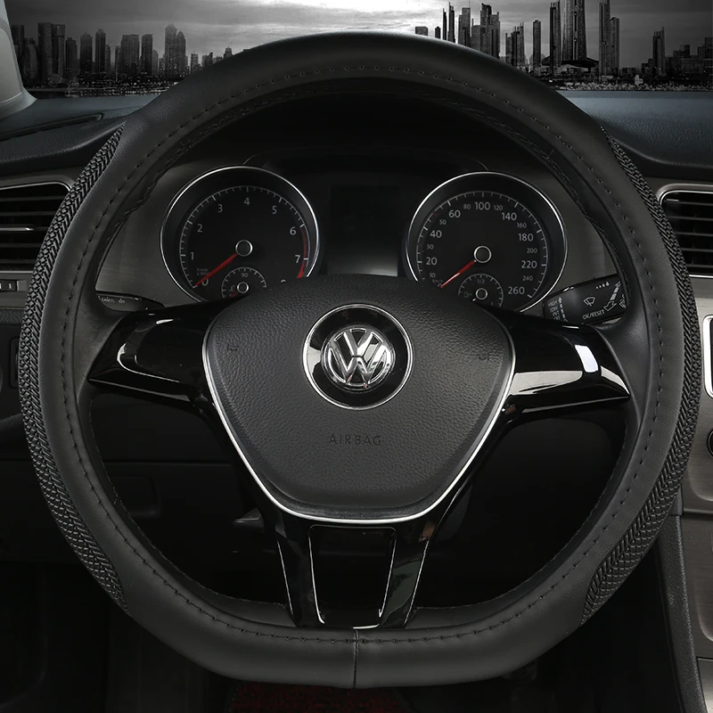 

Car Steering Wheel Cover D Shape For VW GOLF 7 2015 POLO JATTA Passat Tiguan For Nissan Qashqai J11 X-trail T32 2015- 2017 2018