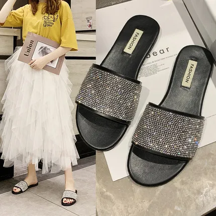 Простая модная женская летняя обувь; Новинка года; корейская модная одежда; шлёпанцы со стразами на плоской подошве; Повседневная пляжная женская обувь для отдыха