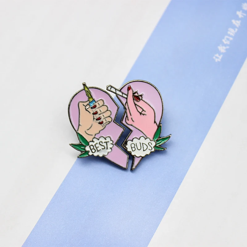 2 шт./компл. серии best friends битая любовь комиксы выгравированы глава Зажигалка