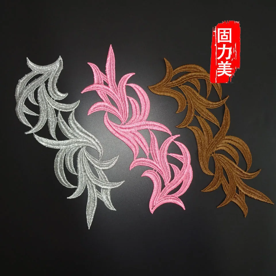 1 пара черного цвета слоновой кости с вышитыми цветами патчи золото серебряной