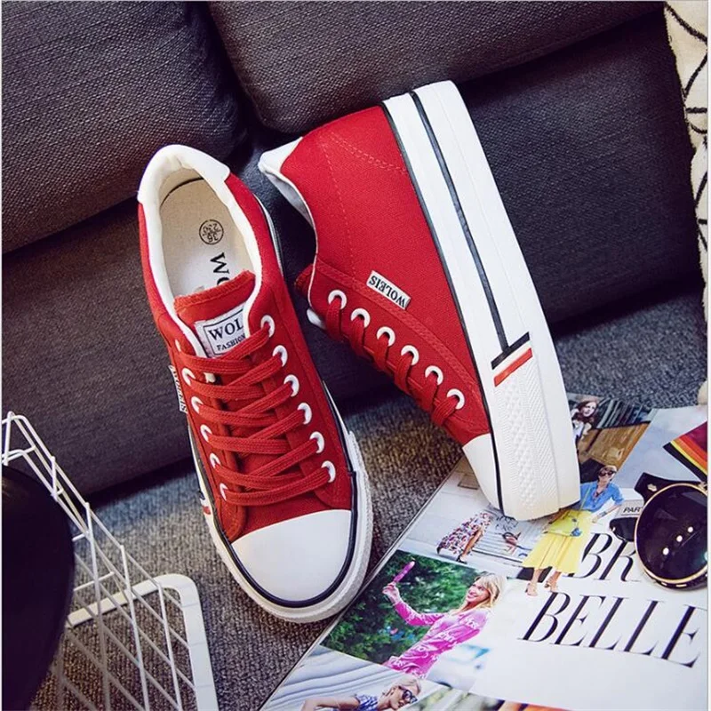 Женская обувь новинка 2019 года модные удобные кожаные кроссовки женская