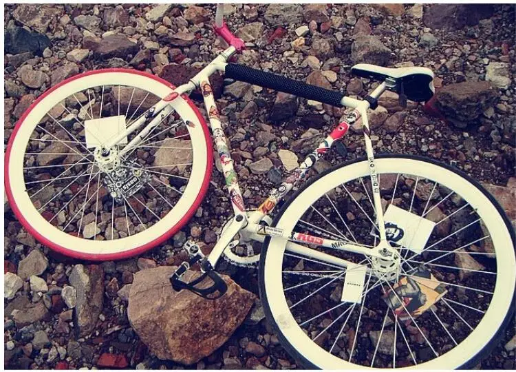 100 шт./лот наклейки для ноутбука с мультяшными рисунками гитарной коробки