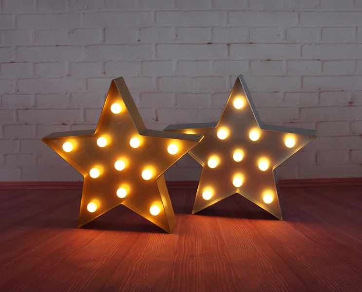 Пластиковый светодиодный светильник Звездный знак 13 дюймов красный белый желтый